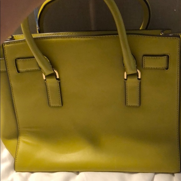 Purse - Picture 2 of 8